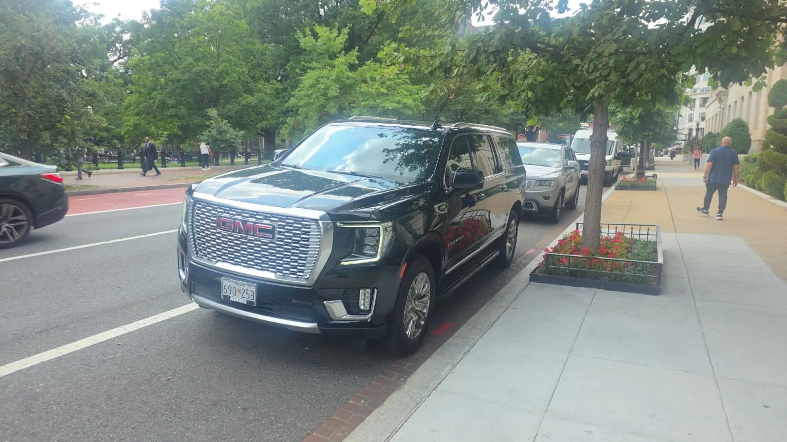 Sedan vs. SUV vs. Sprinter Van: Which Vehicle Should You Actually Book?